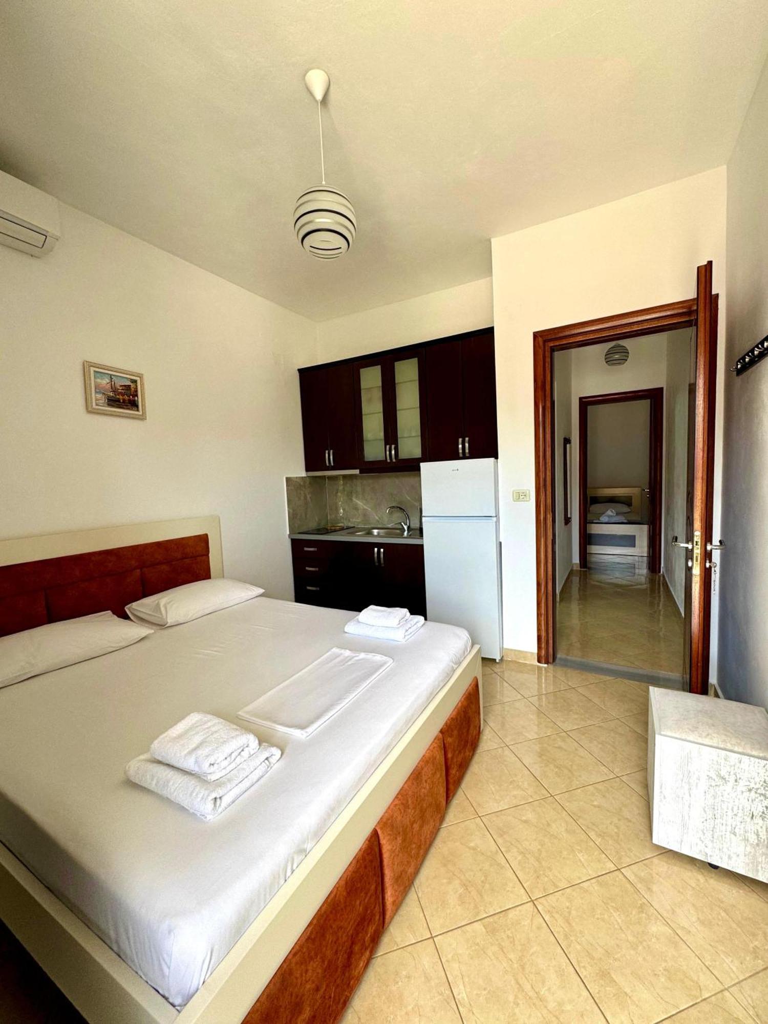 Guesthouse Redilka Ksamil Exterior photo